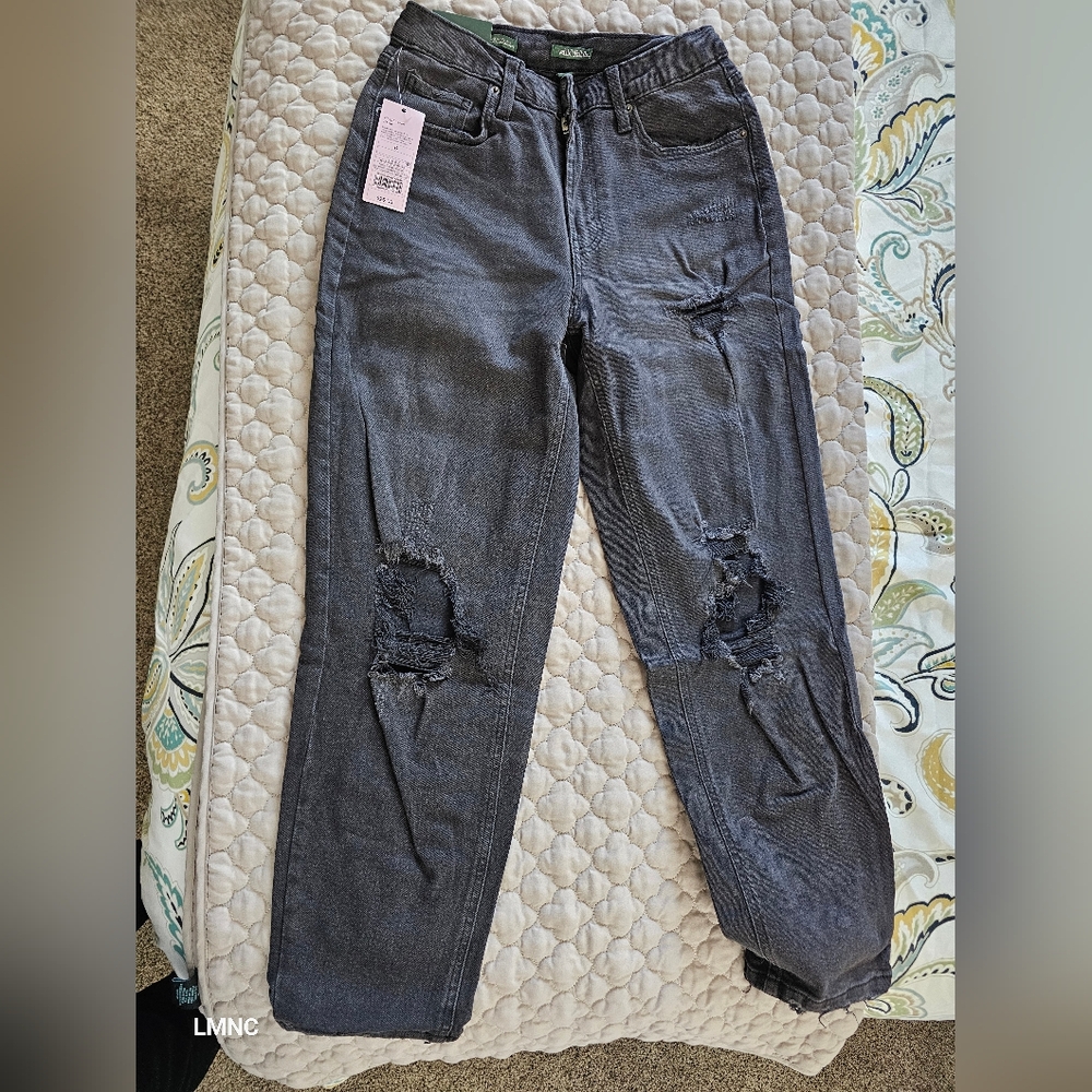 New, Wild Fable Super High-rise faded black tapered jeans.